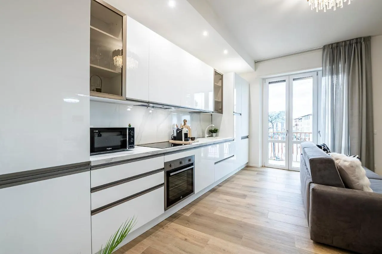 Apartment Alessio Bros Central Luxury Florenz Italien
